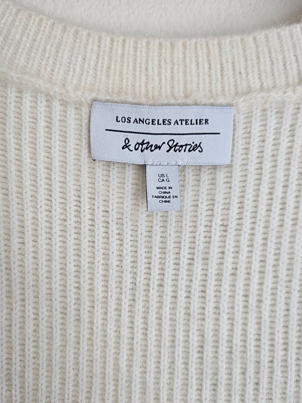 & Other Stories [NWOT] Sweetheart Neck Cardigan w/ Flower Buttons - L - Picture 7 of 16
